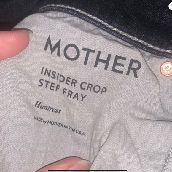 MOTHER INSIDER CROP FRAY jeans - Picture 4 of 5